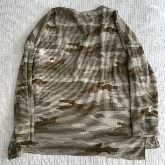 American Eagle Camo Waffle Soft Sweater L - Picture 4 of 6